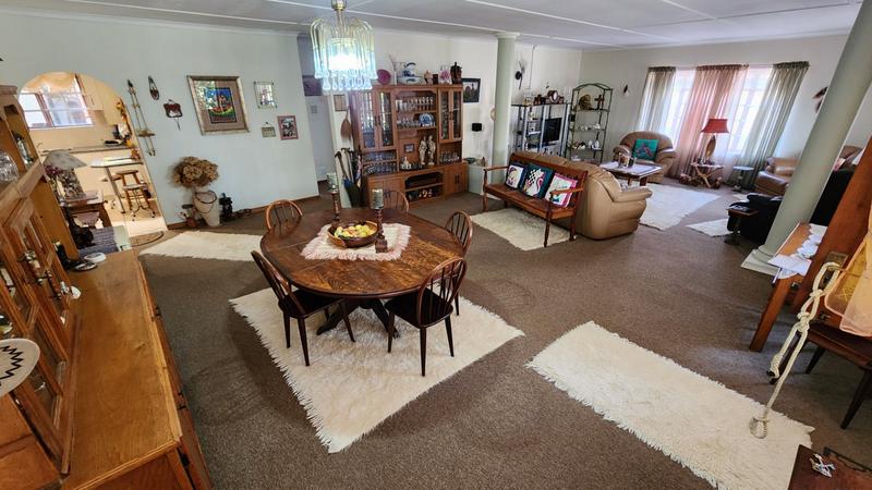 4 Bedroom Property for Sale in Noorsekloof Eastern Cape